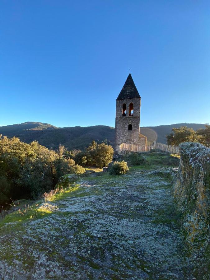 Maison St Laurent * Olargues